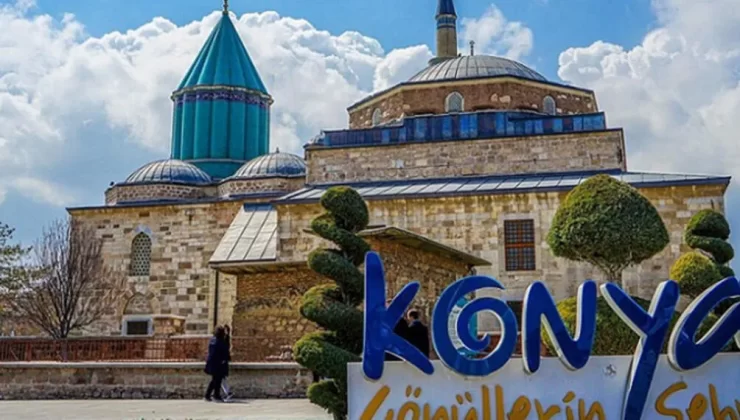 Konya’da otomobilden hırsızlık yaptıkları iddia edilen 4 zanlıdan 2’si tutuklandı