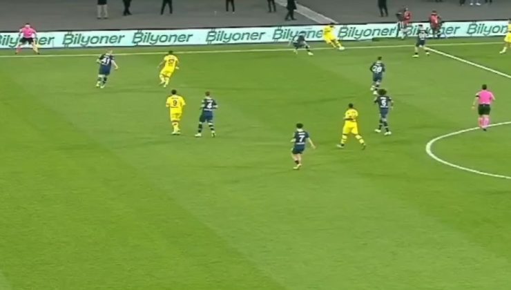 Fenerbahçe’nin ofsayt taktiği devam ediyor