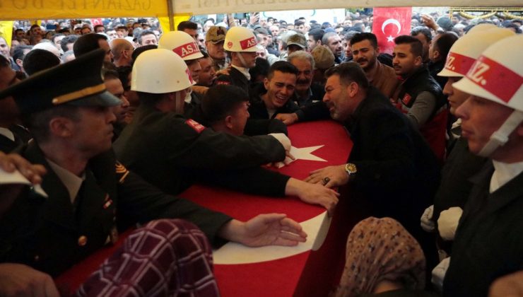 Gaziantep ve Hatay’da şehitlere veda