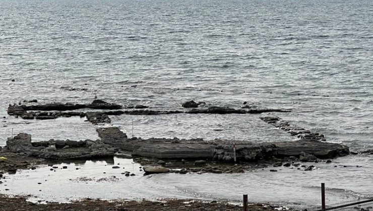 İznik Gölü’ndeki kuraklık bazilikayı gün yüzüne çıkardı