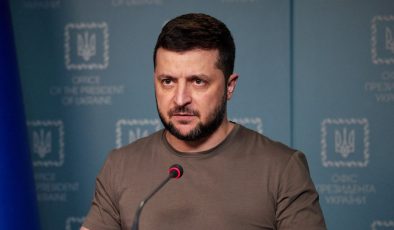 Vladimir Zelensky, Rusya’nın Herson’dan çekilme kararını yorumladı