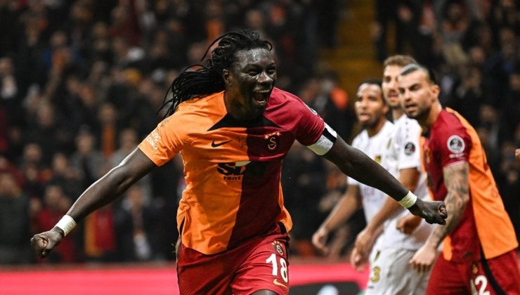 Bafetimbi Gomis: Gol atmak zorundayım