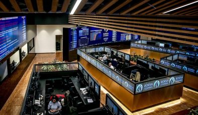 Borsa İstanbul rekor kırmaya devam ediyor