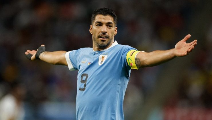 Luis Suarez, Gremio ile anlaştı