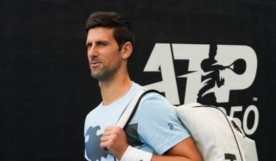 Novak Djokovic, antrenman maçını yarıda bıraktı