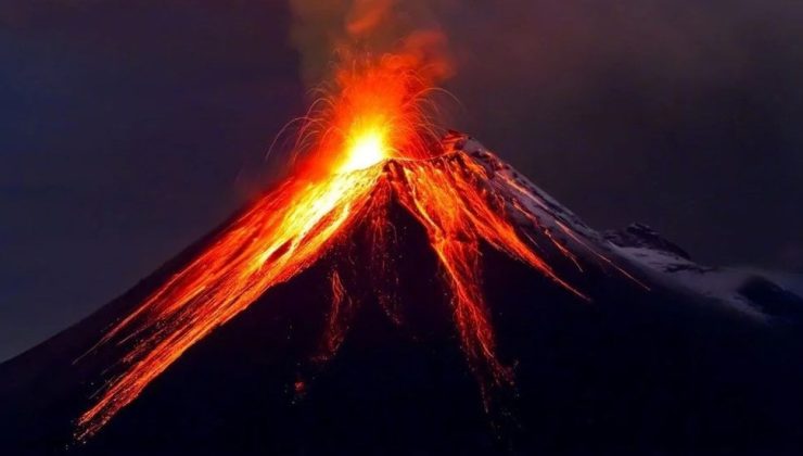 Popocatepetl Yanardağı, bir günde 5 kez patladı