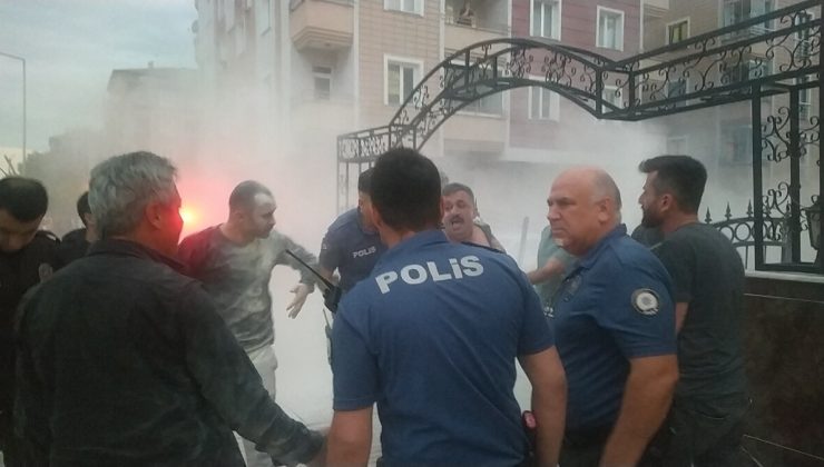 Çorum’da kendini yakmaya çalışan şahsı polis kurtardı