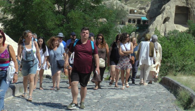 Kapadokya iki günde 35 bin ziyaretçi ağırladı