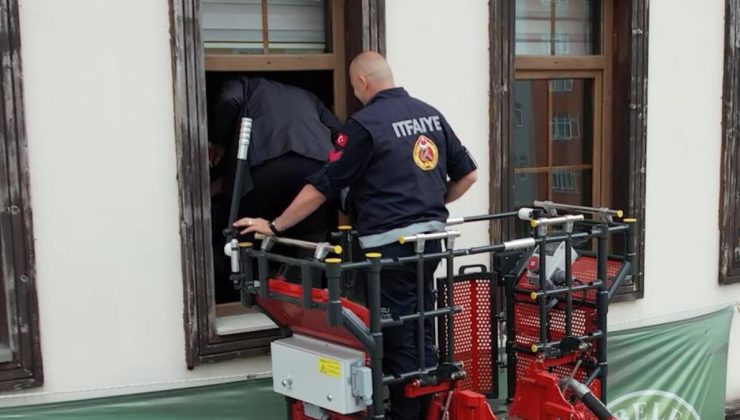 Rize’de ilçe belediye başkanı yaptığı hareketle şaşkına çevirdi