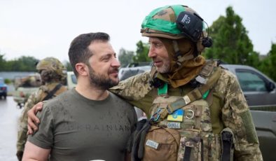 Ukrayna Devlet Başkanı Zelensky: Kuvvetlerimiz her yönde ilerliyor