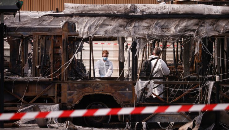 Fransa’daki protestolarda 1 kişi yaşamını yitirdi