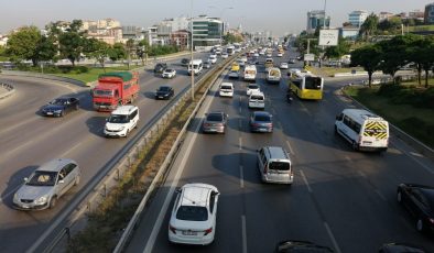 Kurban Bayramı sona erdi! İstanbul’da trafik yoğunluğu başladı